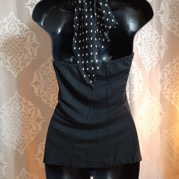 Halter top - Picture 3 of 4